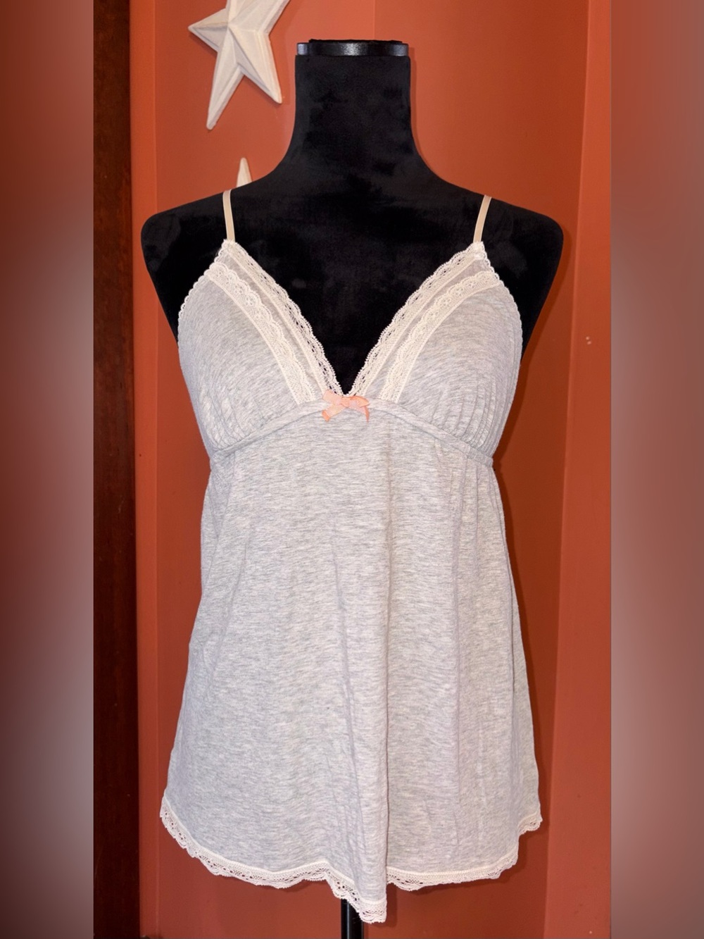 Y2K 2000’s Grey Lace-Trim Women's sleep Tank Top with Pink Bow